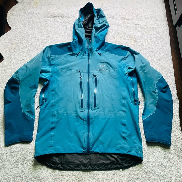 Arcteryx Alpha AR Gortex Pro Blue Gradient Color - Picture 1 of 16